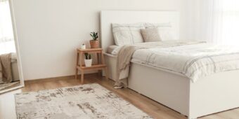 Osłona grzejnika z funkcją półki: projekt, przepływ ciepła i montaż krok po kroku